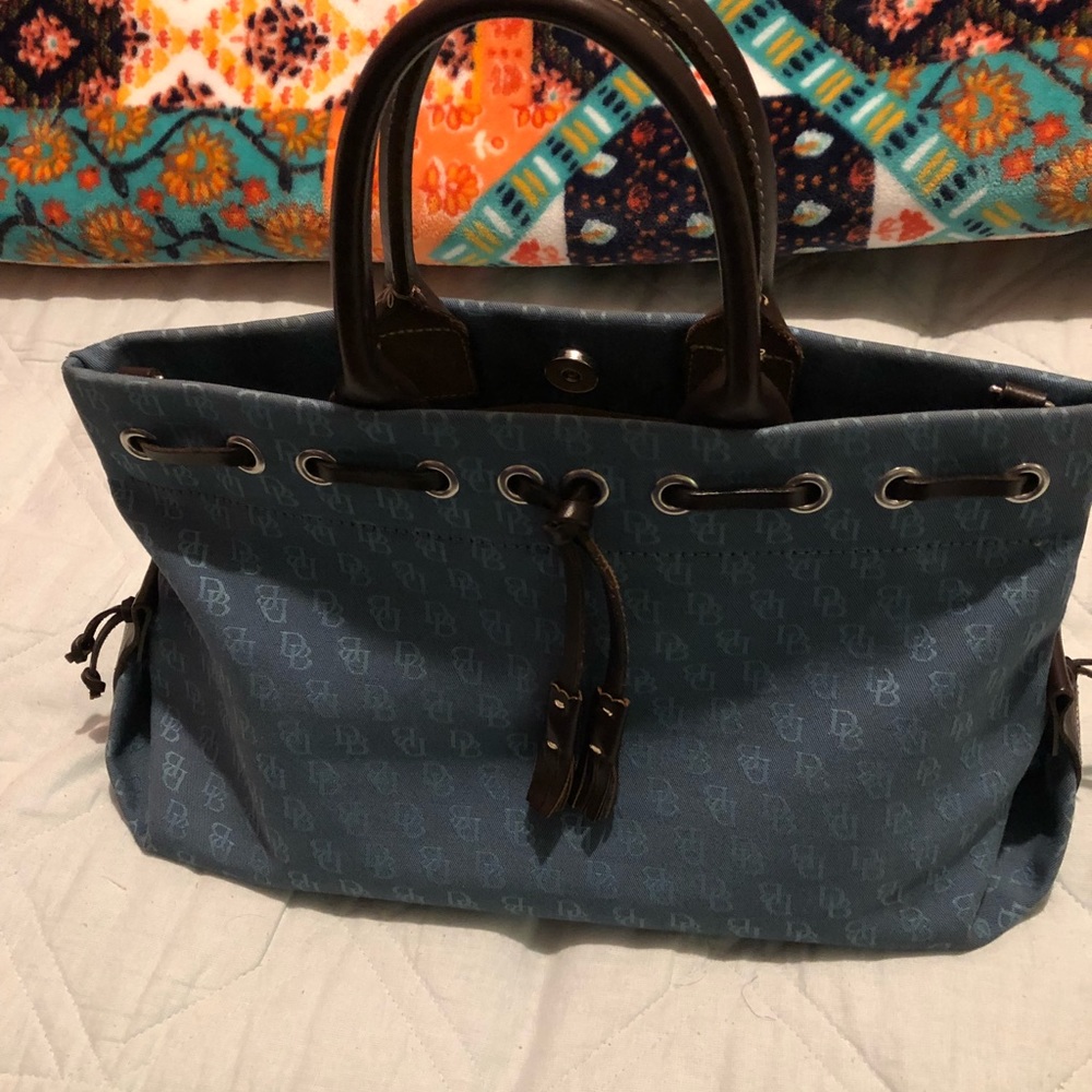 Vintage dooney bourke canvasleather handbag purse